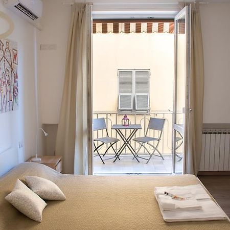 Via Colombo Holiday Rooms La Spezia Extérieur photo