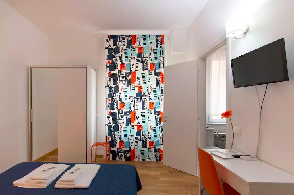 Via Colombo Holiday Rooms La Spezia Chambre photo