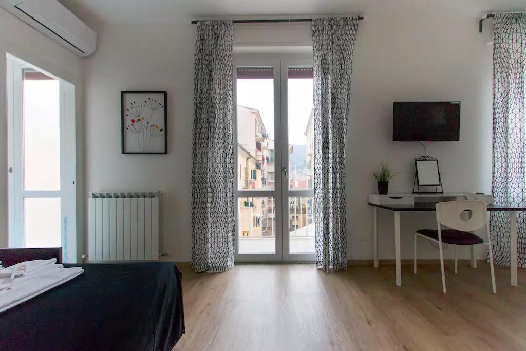 Via Colombo Holiday Rooms La Spezia Extérieur photo