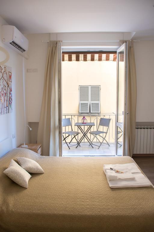 Via Colombo Holiday Rooms La Spezia Extérieur photo