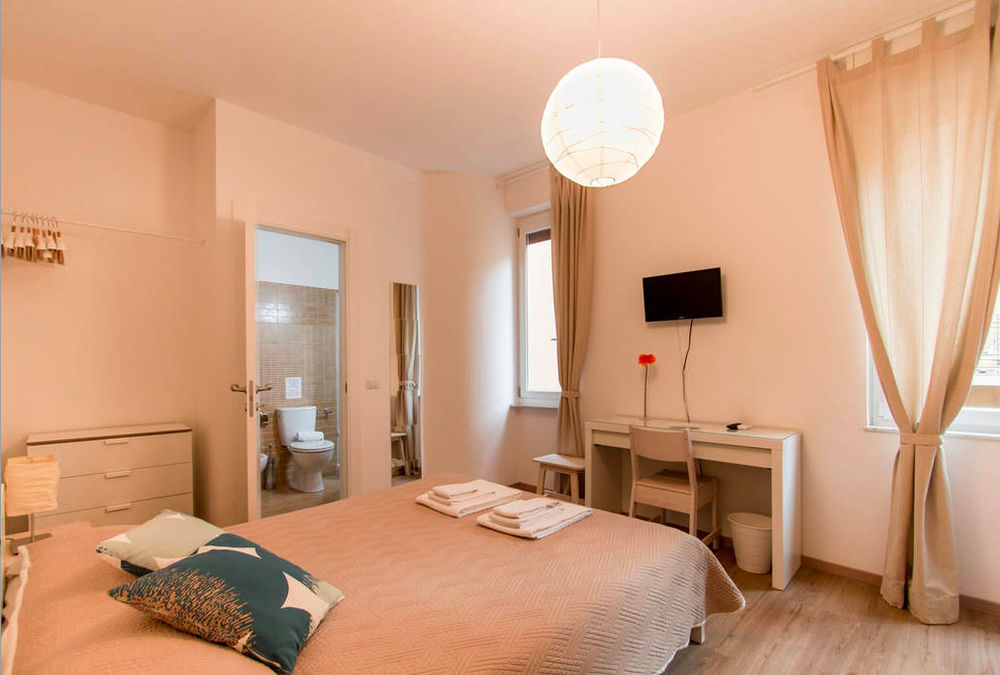 Via Colombo Holiday Rooms La Spezia Extérieur photo