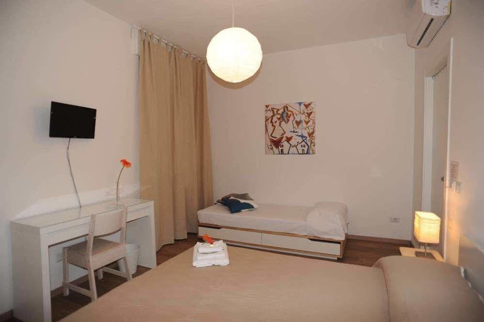Via Colombo Holiday Rooms La Spezia Extérieur photo